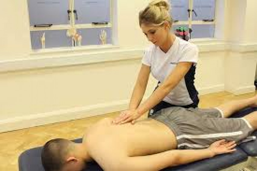 Choosing the Right Massage Therapist