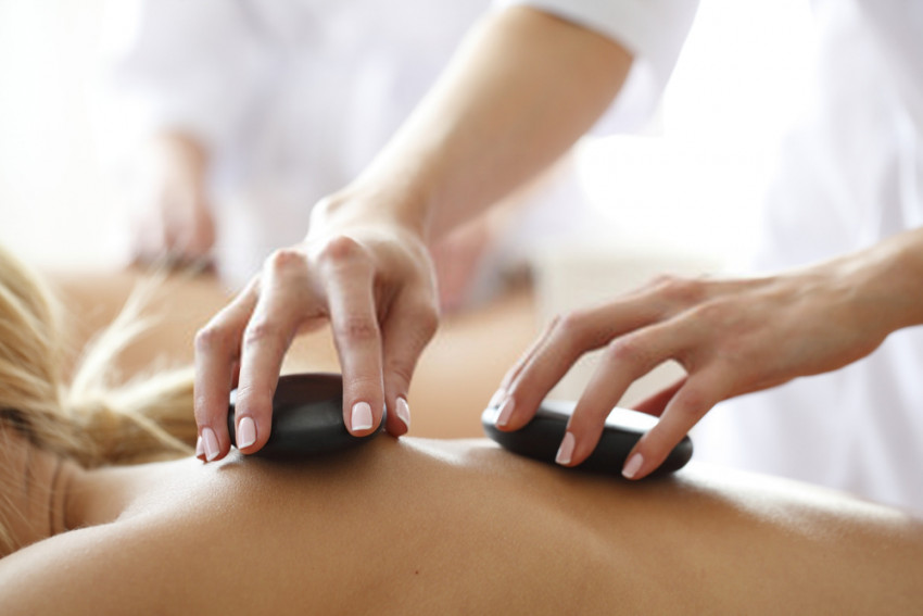 How To Create A Comfortable Massage Environment