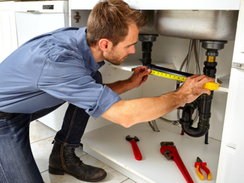 Important Benefits Of Hiring Professional Plumber