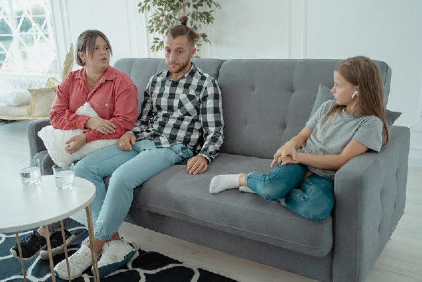 HOW TO DEAL WITH AN ADDICT IN THE FAMILY