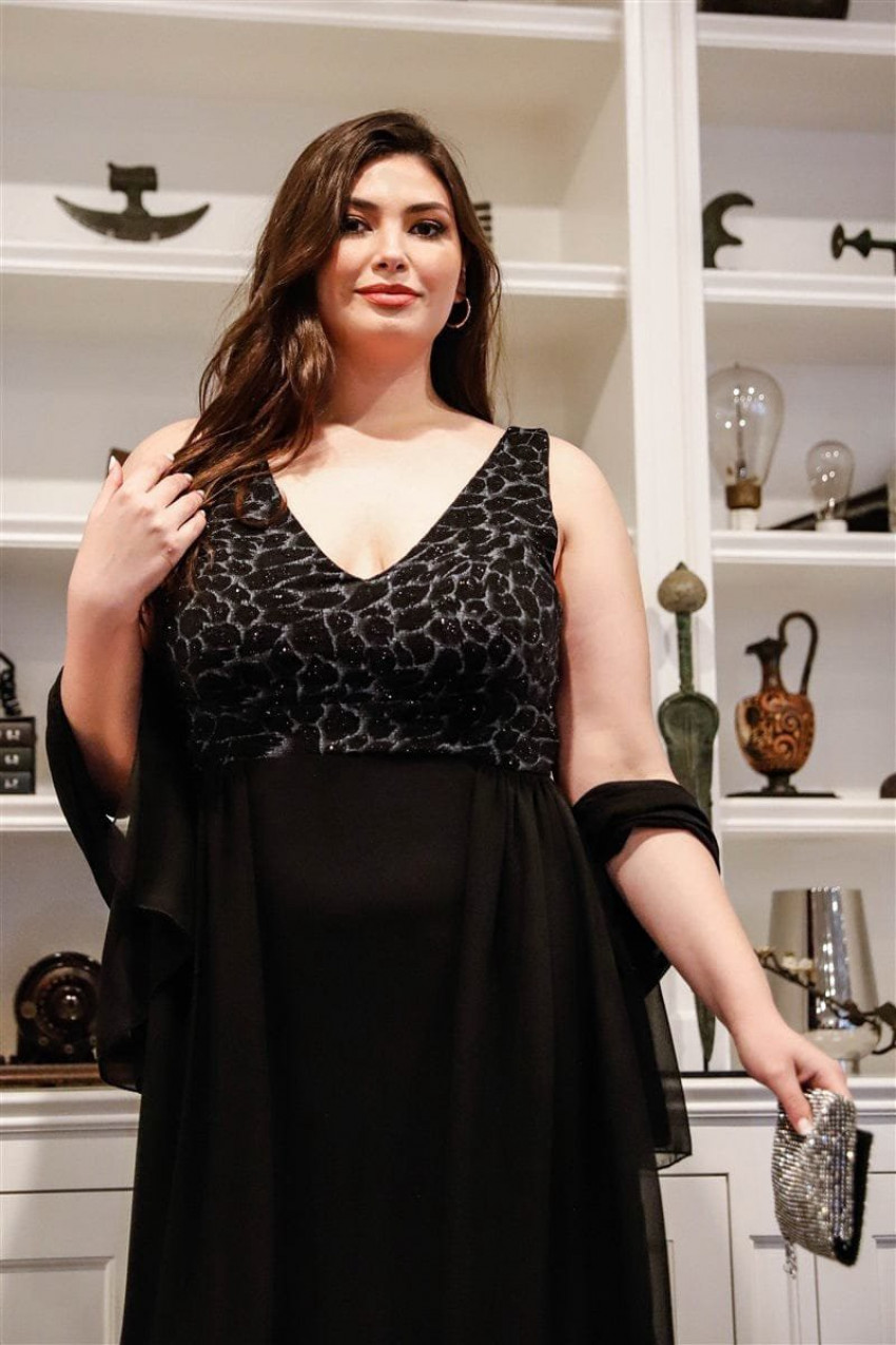 Basic Factors To Consider Before Buying Outfits Online