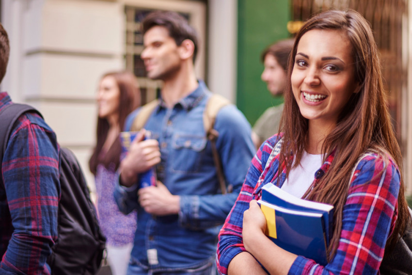 How To Build The Best List Of College Admissions Emails?