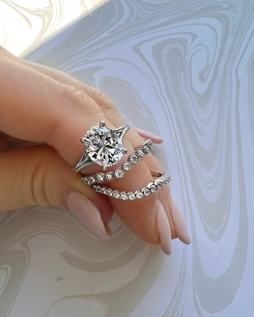 Everything You Need to Uncover About the Pave Wedding Bands