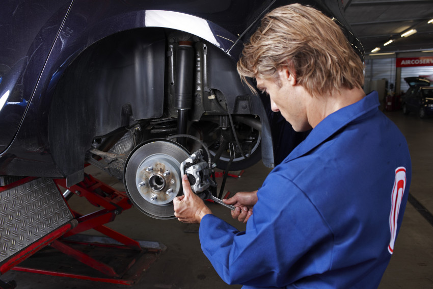 What to Do If Your Brakes Fail In Mountain Areas