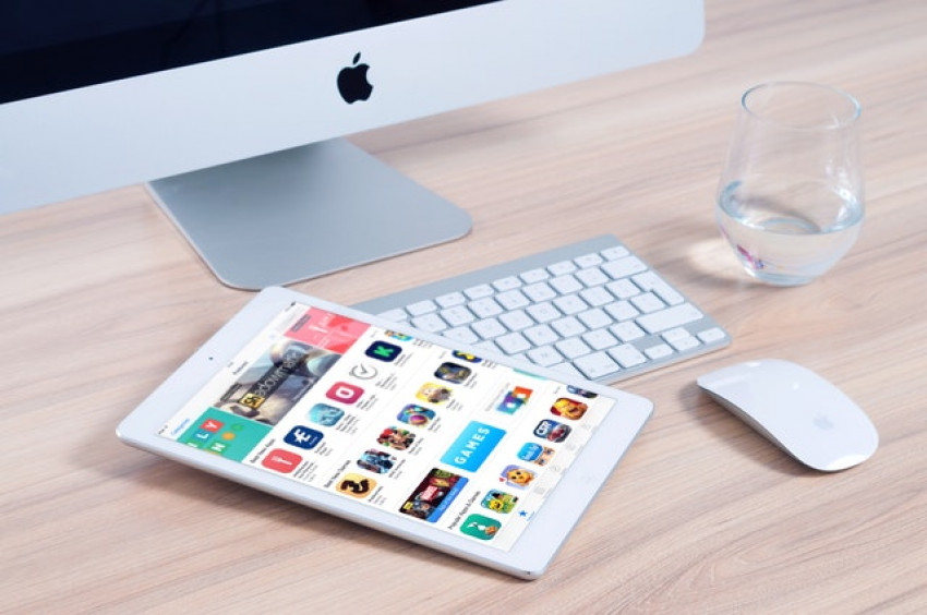 iOS App Development, Simplified!