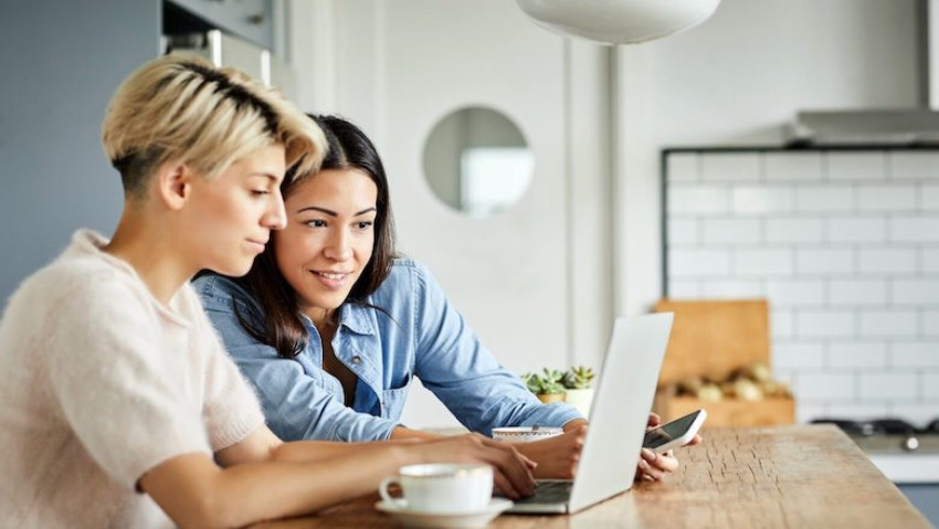 Different Lenders Offer Short-Term Cash Loans at Low Interest
