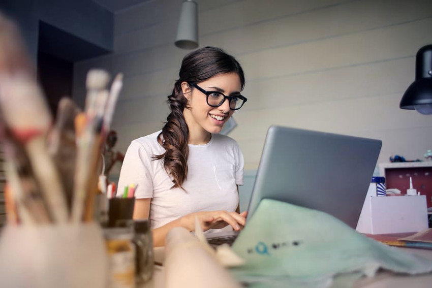 Complete All Unseen Financial Glitches with Short Term Loans UK Direct Lender