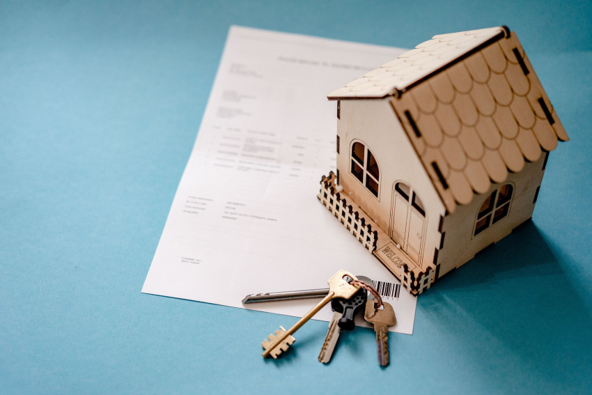What are some of the best ways to sell real estate