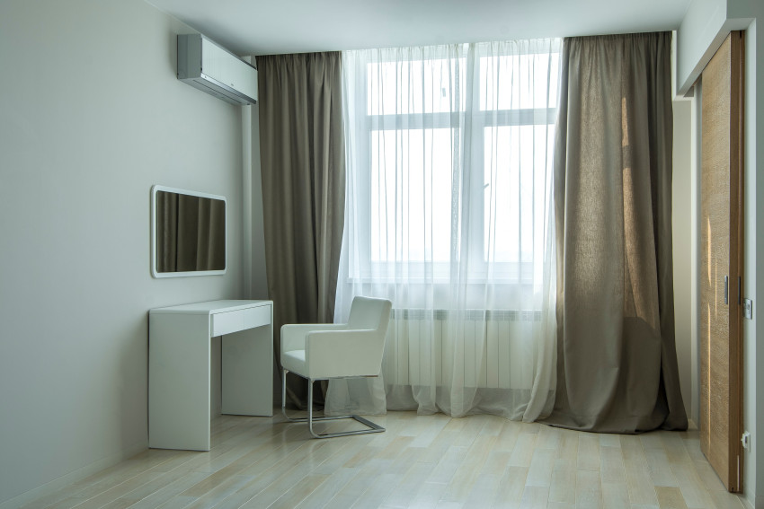 How to Make a Small Room Feel Larger
