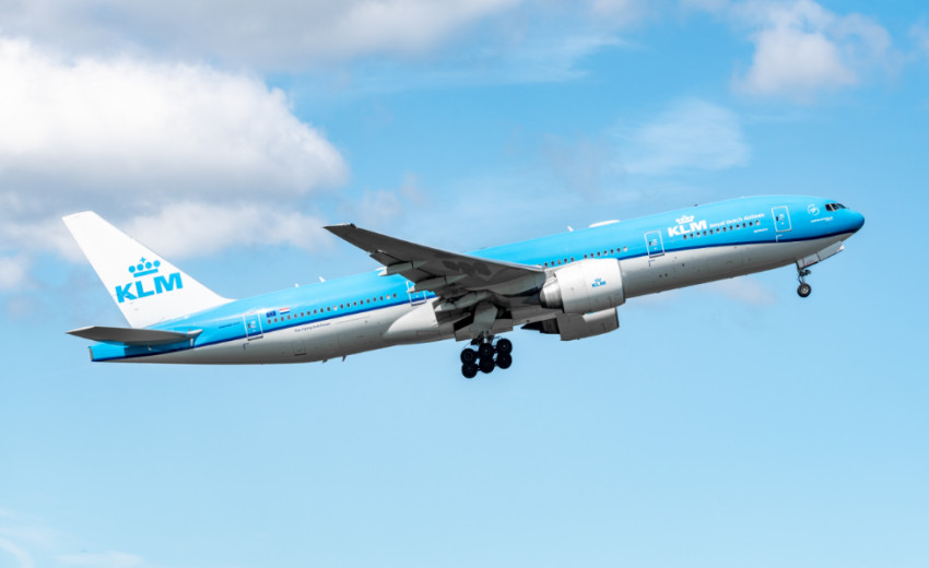 How do I speak to a KLM representative?