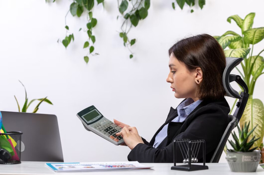 Efficient and Accurate Payroll Processing with Outsourcing Services