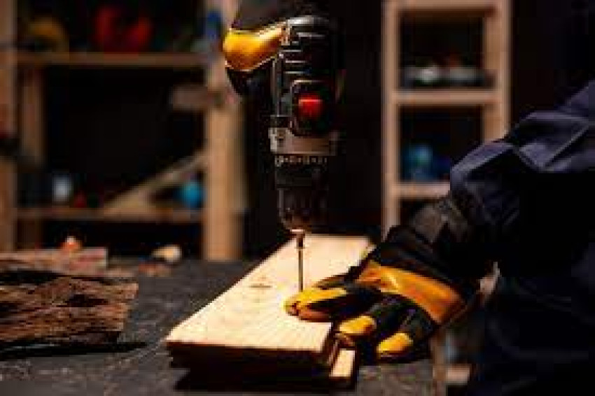 A Comprehensive Guide for Using Drill Machines in Various Conditions