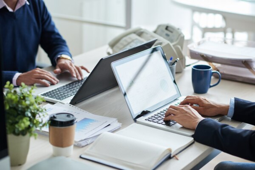 The Indispensable Contributions of Computer Support Specialists