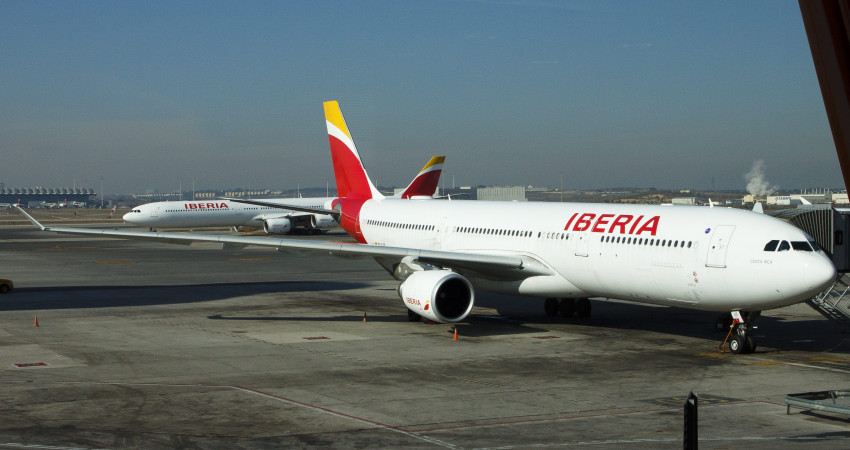 How to call Iberia from France?