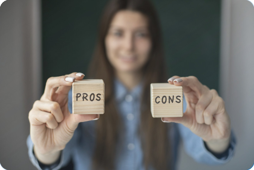 Advantages and Disadvantages of UK VAT Registration