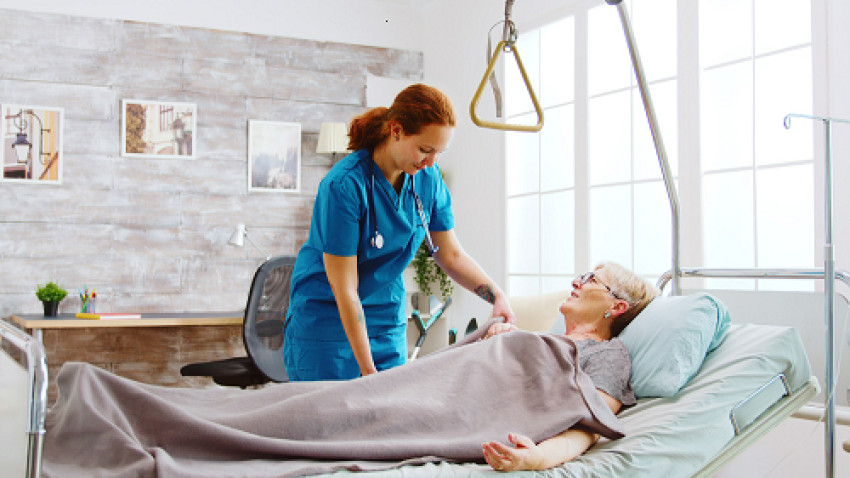 Home health care services in dubai