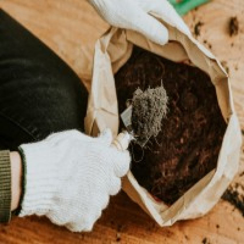 Revolutionize Your Compost Pile with Our Advanced Composting Enhancer!