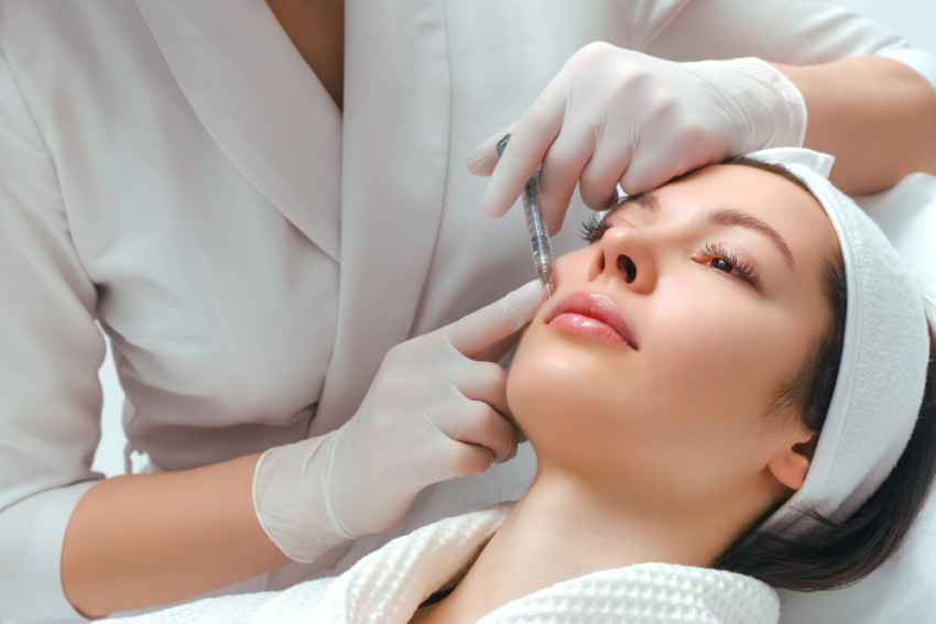 Fast Track to Aesthetics London: Unleash Your Aesthetic Mastery with FACES ON FACES