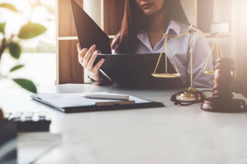 Lady Divorce Lawyers in Chennai | Chennai Divorce Lawyers