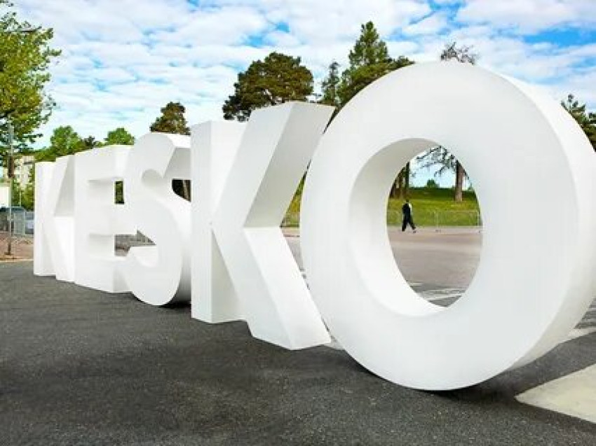 Why Your Business Needs a Reliable Signage Company Partner