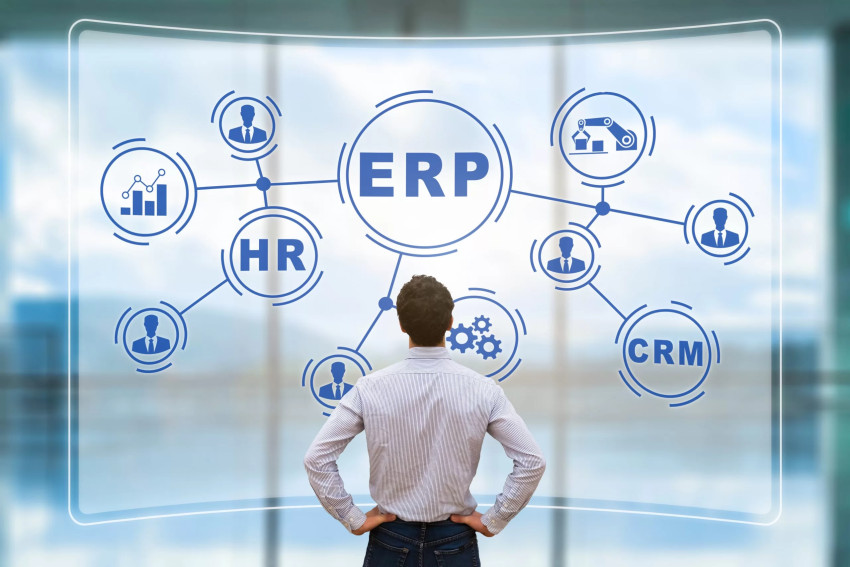 Transforming Customer Engagement with HubSpot Integrations: The Role of iPaaS