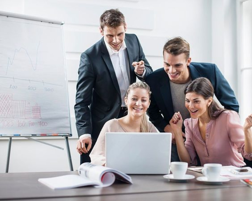 Same Day Loans Online: A Guide to Obtaining Useful Cash Support