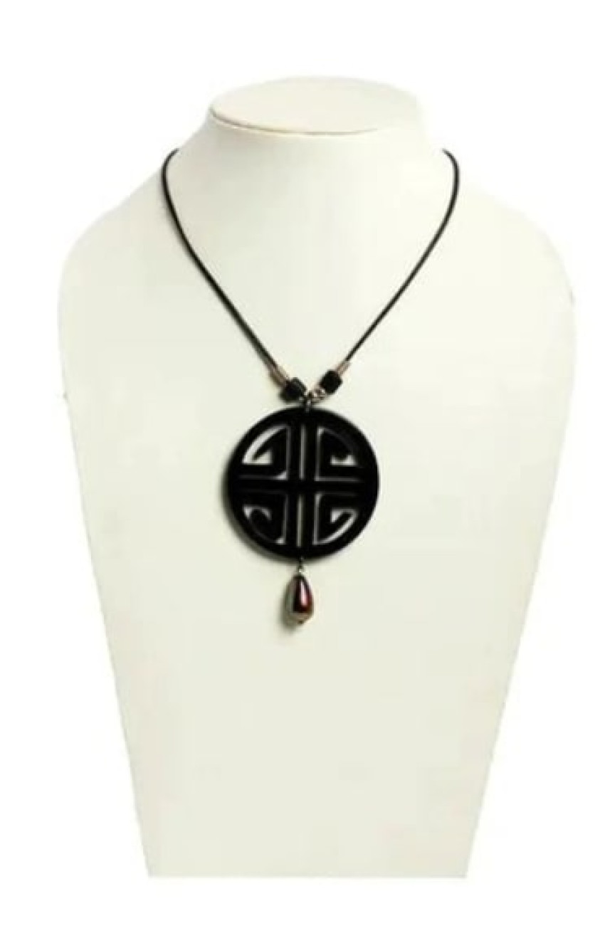 Handmade Resin Bead Necklaces: Where Style Meets Craftsmanship