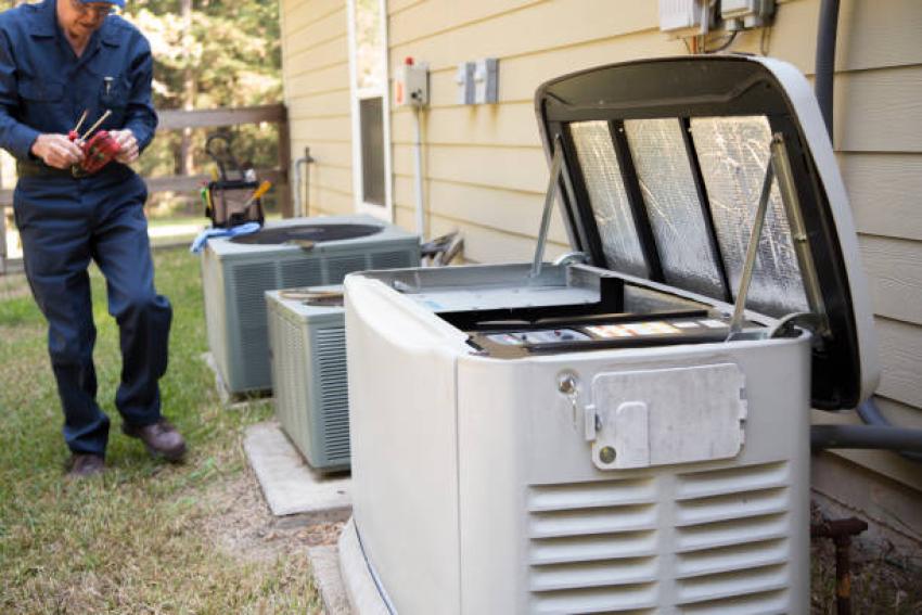 How Can an HVAC Contractor Identify and Fix Leaky Ductwork?