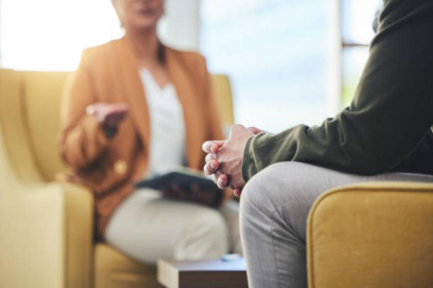 What Are the Warning Signs You Need a Mental Health Service?
