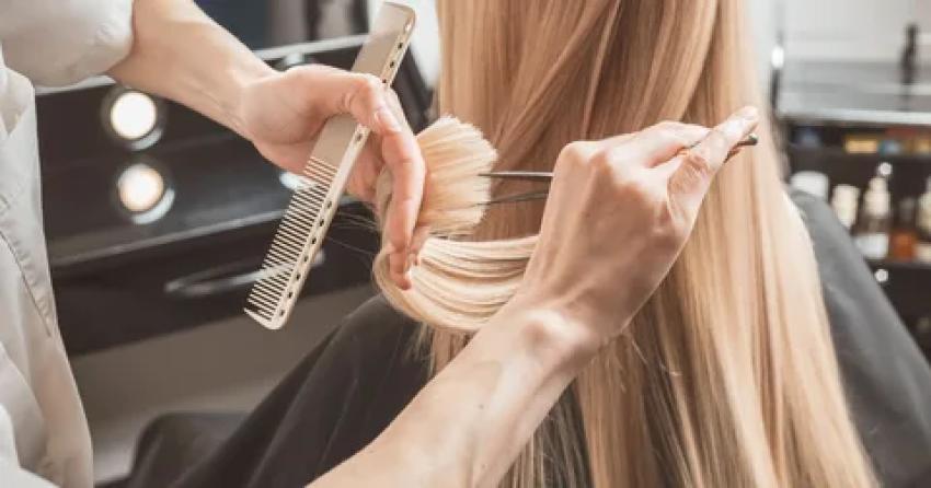 Low Maintenance Medium Length Haircuts to Try at a Hair Salon