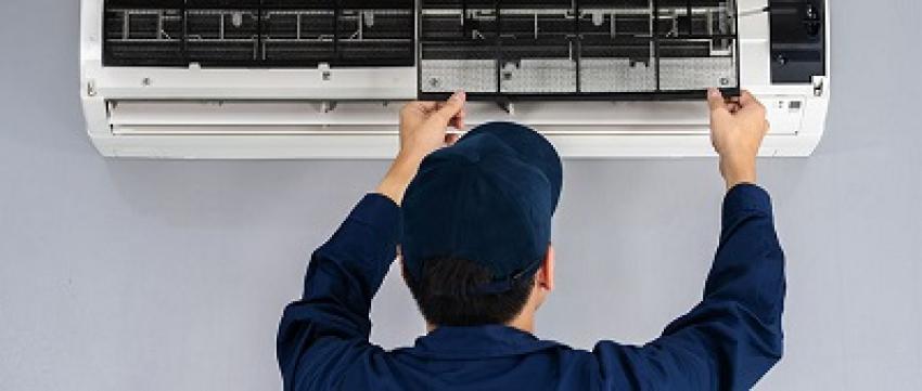 Top 5 Reasons to Choose Chemical Cleaning Aircon Over Basic Servicing