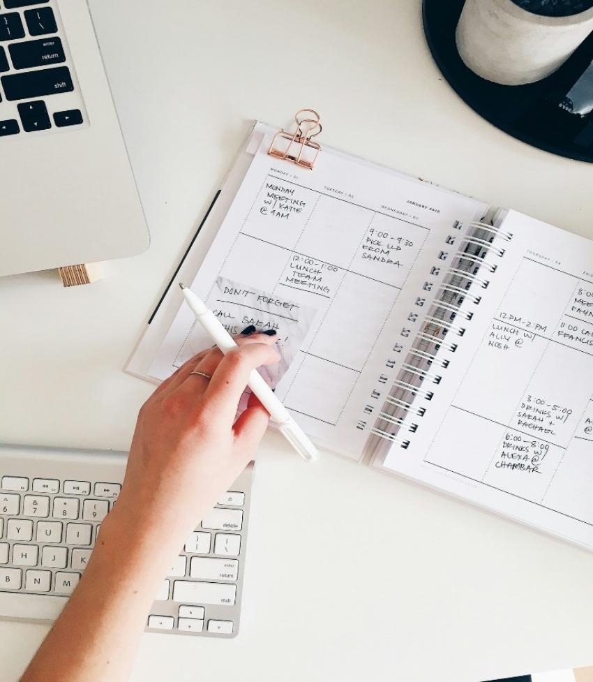 7 Signs Your Business Desperately Needs Business Development Consulting Services