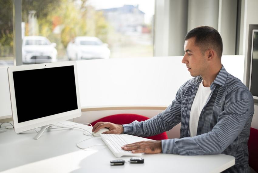 Reset Your Graphics Driver on Windows 10 & 11