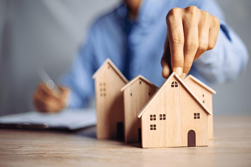What Causes Home Sales to Fail—& How a Real Estate Agent Prevents It