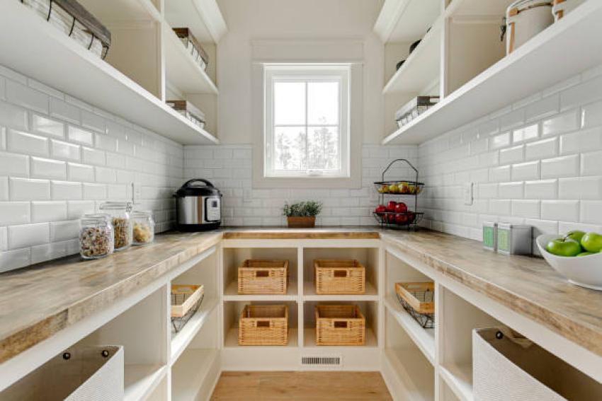 Why Your Home Office Needs Home Organizing More Than Ever