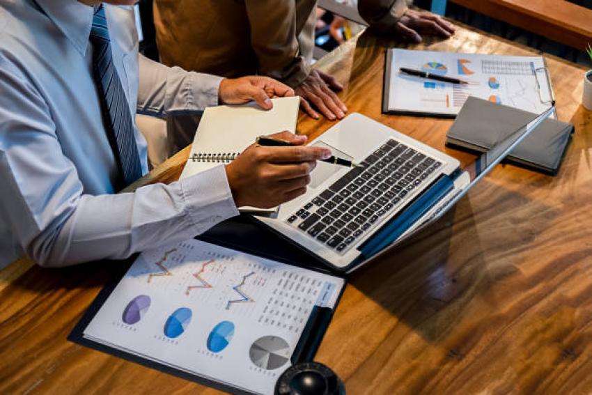 Will Skilled Bookkeepers Fix Messy Records From Previous Years?