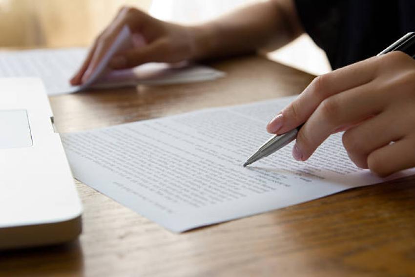 How Editing Services Help You Write With Confidence