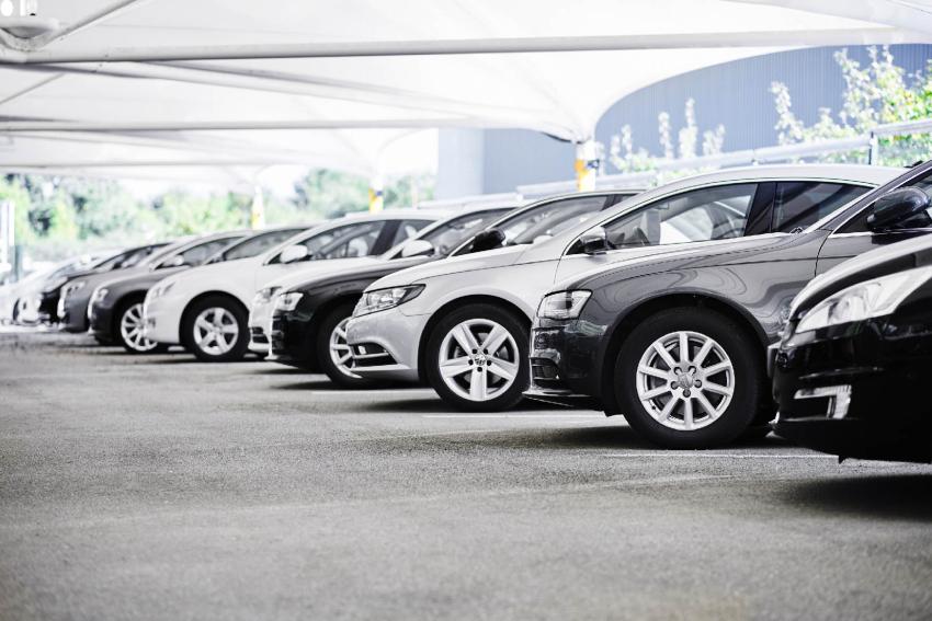 How A Car Rental Agency Makes Weekend Getaways Easier