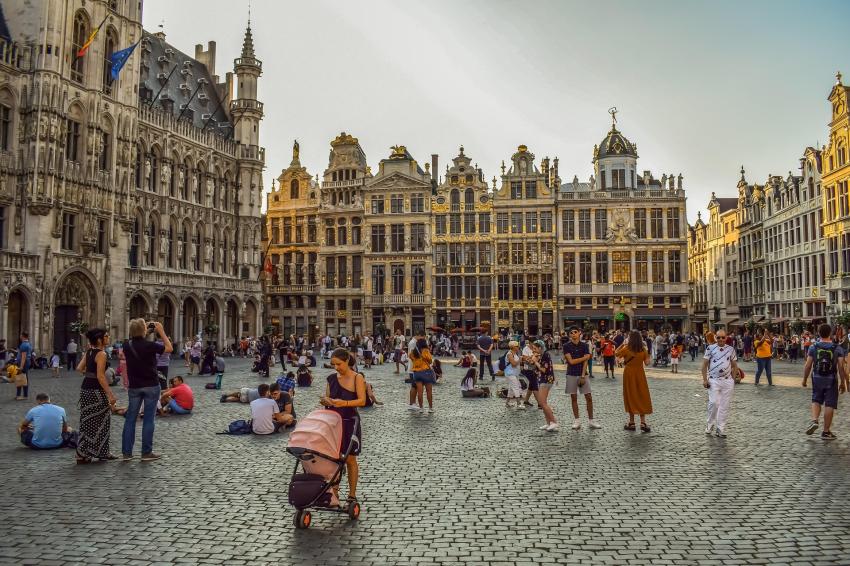 Europe Tourist Places for Travelers: Famous Places, Sightseeing & Top Europe Travel Destinations