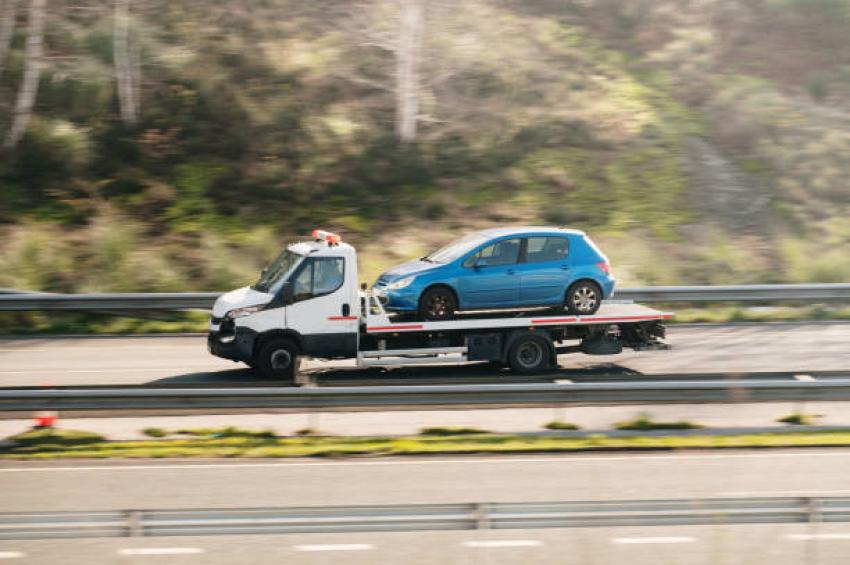 How a Leading Towing Company Handles Luxury Vehicles