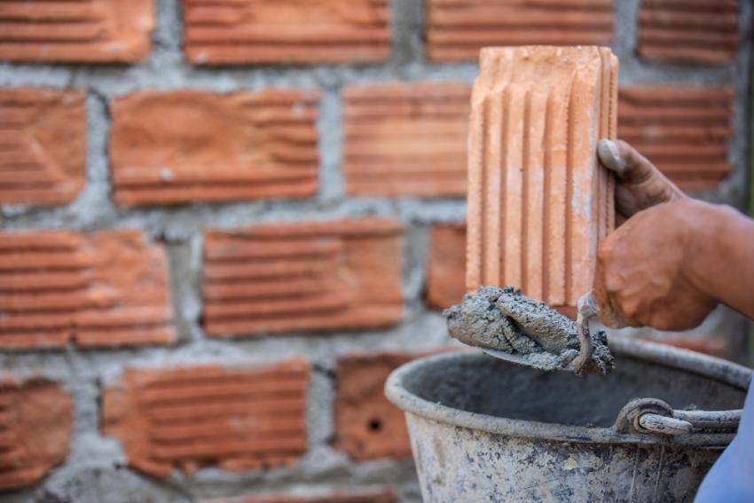 Why Hiring Local Masonry Contractors in Boston, MA Saves You Time & Money
