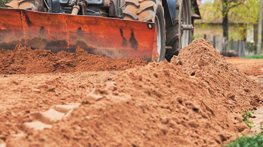 What Mistakes Should You Avoid After Dirt Spreading Services Are Completed?
