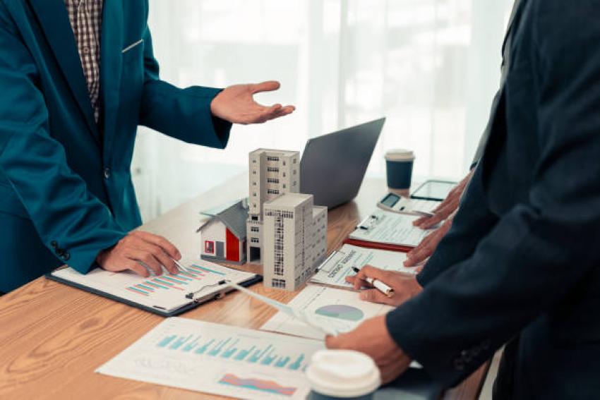 How Expert Real Estate Helps Investors Maximize ROI