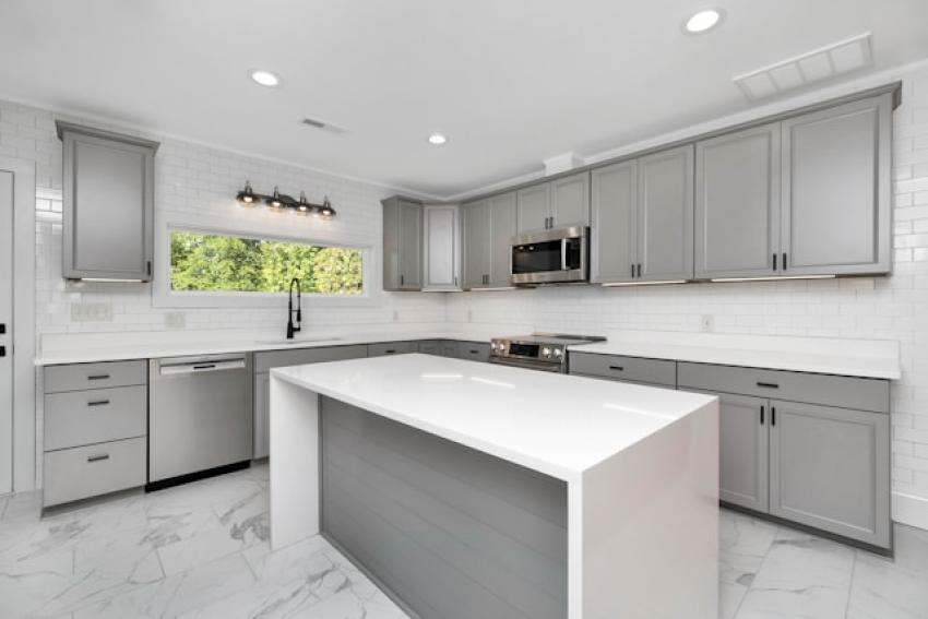 7 Reasons to Hire Custom Cabinet Makers in Calgary