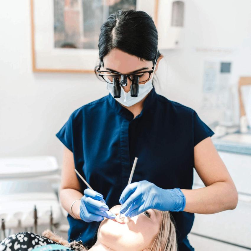 Comprehensive Oral Health: Navigating Your Dental Care Options in Redditch