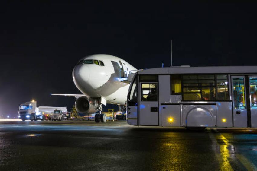 How Do Airport Shuttle Services Make Travel More Convenient?
