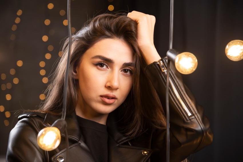 How Makeup Impacts Photography: Tips from a Dallas Photoshoot Makeup Artist