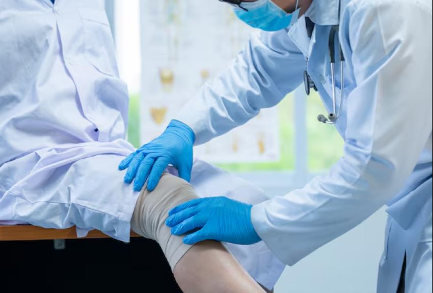 Treatments Offered by the Best Orthopedic Doctor In Kolkata