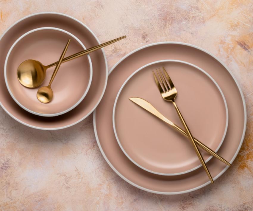 Everyday Use vs Luxury Porcelain: What to Consider