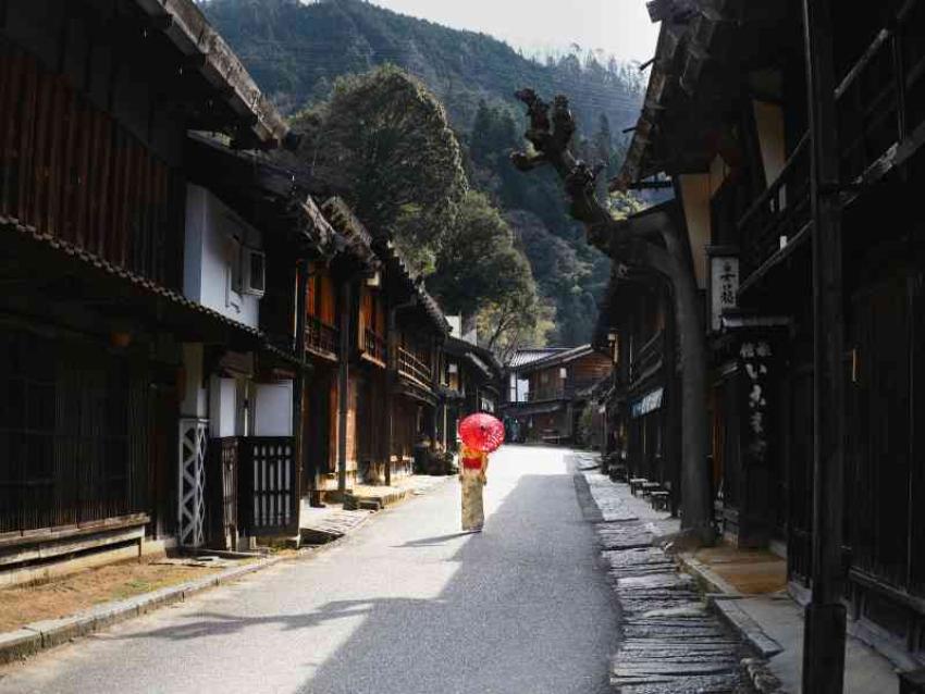 Japan Tour Packages with Bullet Train, Mount Fuji & Disneyland